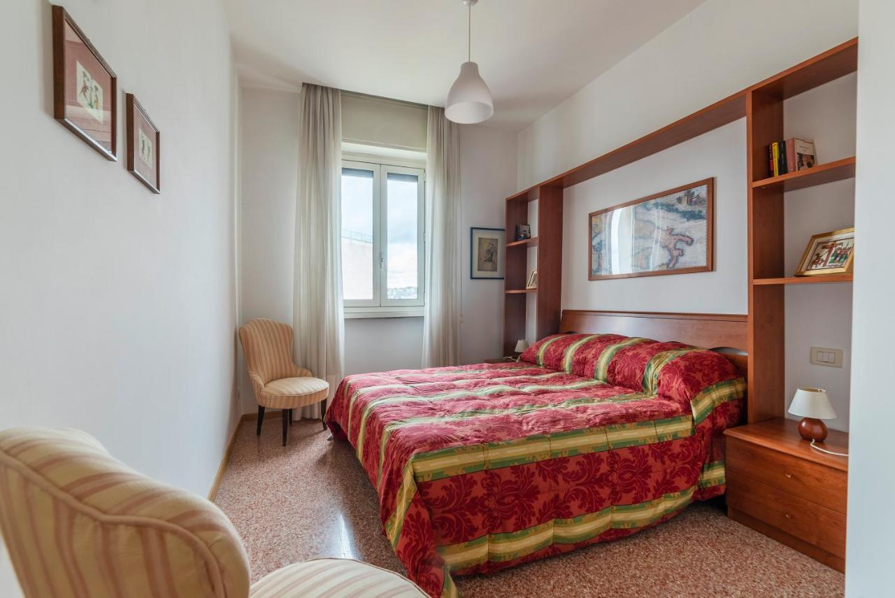 Sunny Apartment Piramide Rome Buitenkant foto